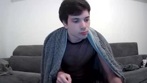 Snapshot of mrboyyyy chatting on 03-20-26, 07:19 ... online show from 03-20-26, 07:19