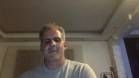 Snapshot of mrbulgez chatting on 04-17-26, 05:10 mrbulgez online show from 04-17-26, 05:10