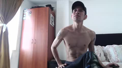 Snapshot of mrcock_col chatting on 01-20-25, 05:37 mrcock_col online show from 01-20-25, 05:37