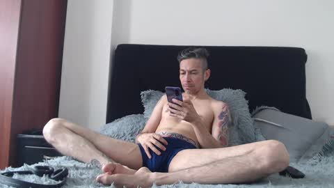 Snapshot of mrcock_col chatting on 03-07-25, 05:28 mrcock_col online show from 03-07-25, 05:28