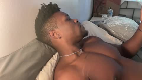 Snapshot of mrdaddyblackni9e chatting on 12-04-25, 01:53 Daddy Nine online show from 12-04-25, 01:53