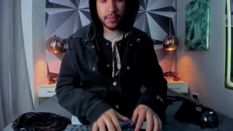 mrdeviil online show from 09-17-25, 12:07