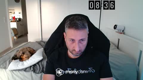 mrdr0o0o online show from 12-17-25, 07:36