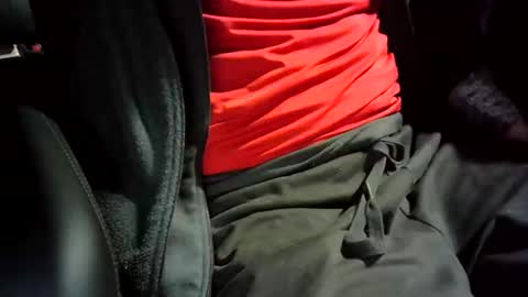 Snapshot of mrf388 chatting on 10-03-25, 06:10 IwantU2WatchME online show from 10-03-25, 06:10