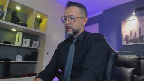 MrFrank. online show from 11-28-25, 12:19