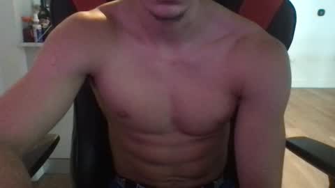 Snapshot of mrgokrazy chatting on 01-07-25, 06:24 Savage online show from 01-07-25, 06:24