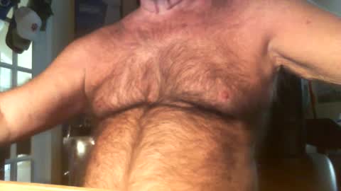 Snapshot of mrgspothitter4u chatting on 12-14-24, 01:16 MrGspotHitter4U online show from 12-14-24, 01:16