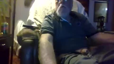 Snapshot of mrhollar chatting on 12-02-25, 02:17 mrhollar online show from 12-02-25, 02:17