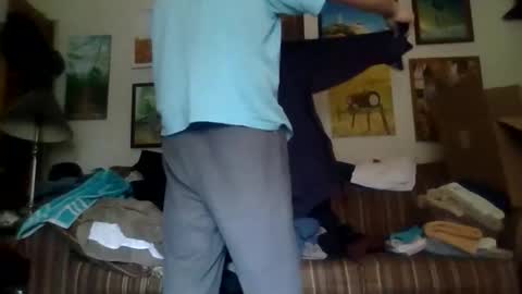 Snapshot of mrhollar chatting on 12-21-25, 02:46 mrhollar online show from 12-21-25, 02:46