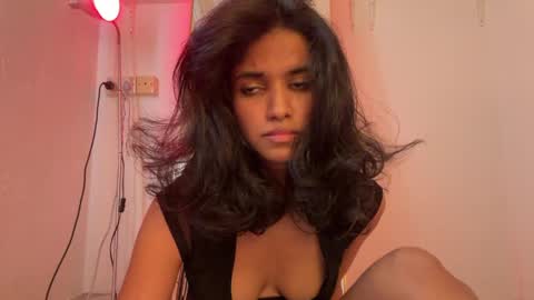 mriea_ online show from 06-03-26, 03:42