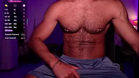 Snapshot of mrj9921 chatting on 06-20-26, 05:32 Juan online show from 06-20-26, 05:32