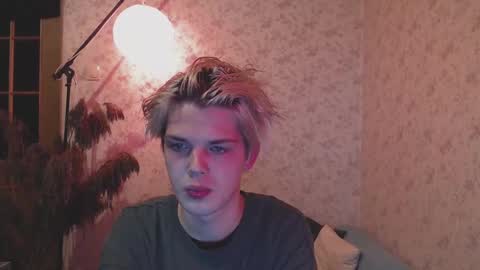 mr leo online show from 02-26-25, 06:32