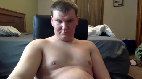 mrlongm8 online show from 01-13-25, 03:58