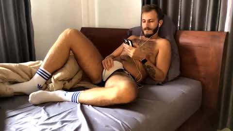 Snapshot of mrmaxiy chatting on 10-25-25, 03:36 Max online show from 10-25-25, 03:36