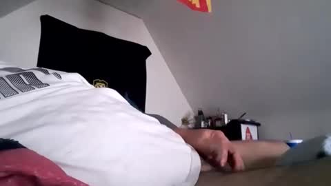 719 guy online show from 12-17-24, 05:51