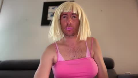 TaleOfLaura online show from 02-14-26, 02:52