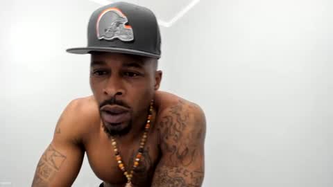 mromg007 online show from 12-29-24, 09:52