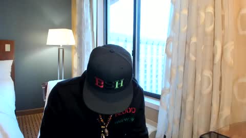 mromg007 online show from 01-26-25, 03:03