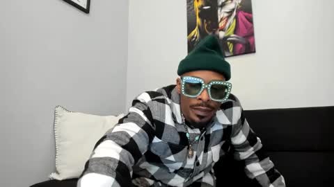 mromg007 online show from 02-08-25, 06:12