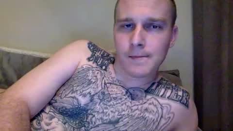 Snapshot of mronetake chatting on 05-08-26, 11:37 mronetake online show from 05-08-26, 11:37