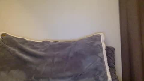 Snapshot of mronetake chatting on 05-17-26, 06:33 mronetake online show from 05-17-26, 06:33