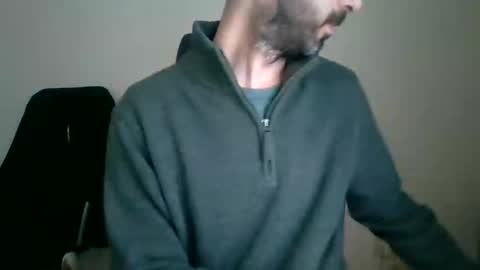 Snapshot of mrralph__90 chatting on 03-12-26, 03:18 Mrralph online show from 03-12-26, 03:18