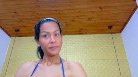 Snapshot of mrs_buttocks chatting on 12-07-24, 12:45 mrs_buttocks online show from 12-07-24, 12:45