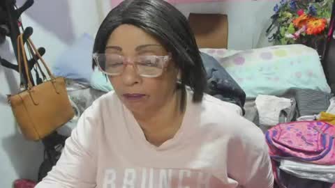 mrs_mommy online show from 06-11-26, 12:54