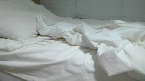 mrsantin online show from 08-03-26, 01:37