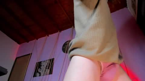 Snapshot of mrshaggy_ chatting on 01-08-25, 10:58 Mr Shaggy online show from 01-08-25, 10:58