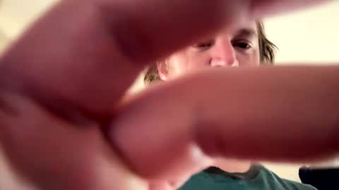 Snapshot of mrsissy812575 chatting on 12-21-24, 01:32 mrsissy812575 online show from 12-21-24, 01:32