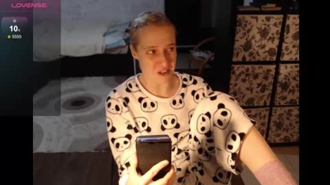 Sasha online show from 12-09-24, 01:40