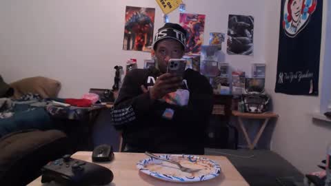 Snapshot of mrsoonicexrated chatting on 01-31-25, 12:50 mrsoonicexrated online show from 01-31-25, 12:50