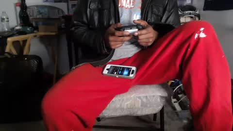 Snapshot of mrsoonicexrated chatting on 02-22-25, 04:18 mrsoonicexrated online show from 02-22-25, 04:18