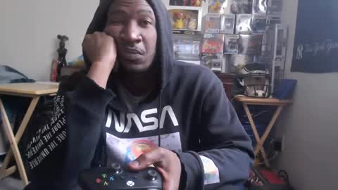 Snapshot of mrsoonicexrated chatting on 03-12-25, 05:38 mrsoonicexrated online show from 03-12-25, 05:38