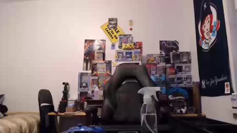 Snapshot of mrsoonicexrated chatting on 10-10-25, 03:05 mrsoonicexrated online show from 10-10-25, 03:05