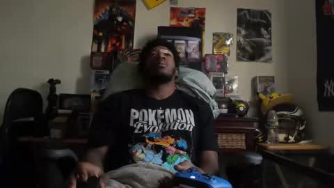 Snapshot of mrsoonicexrated chatting on 12-01-25, 02:11 mrsoonicexrated online show from 12-01-25, 02:11