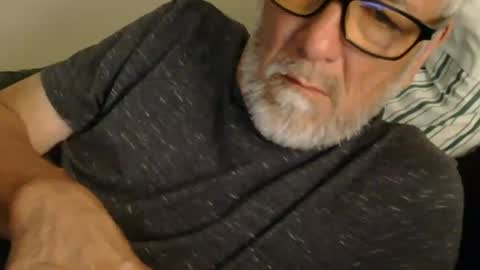 Snapshot of mrtease5 chatting on 06-25-26, 04:12 mrtease5 online show from 06-25-26, 04:12