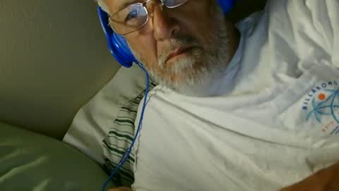 Snapshot of mrtease5 chatting on 06-28-26, 08:42 mrtease5 online show from 06-28-26, 08:42