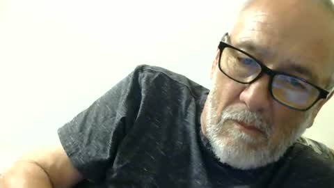 Snapshot of mrtease5 chatting on 07-13-26, 04:15 mrtease5 online show from 07-13-26, 04:15