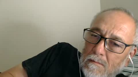 Snapshot of mrtease5 chatting on 07-27-26, 04:19 mrtease5 online show from 07-27-26, 04:19