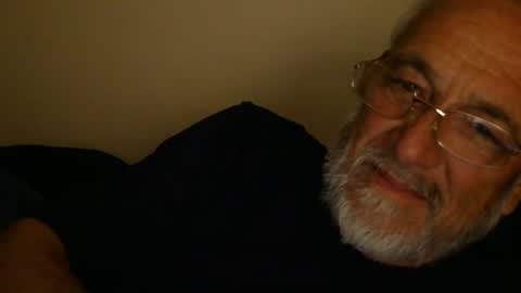 Snapshot of mrtease5 chatting on 08-04-26, 04:59 mrtease5 online show from 08-04-26, 04:59