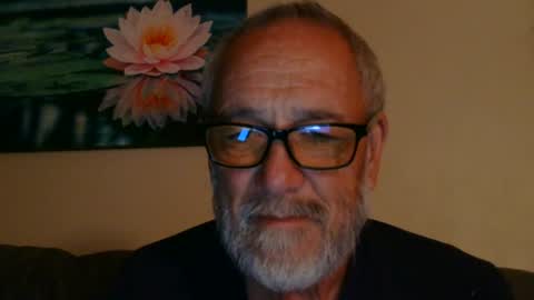 Snapshot of mrtease5 chatting on 08-09-26, 07:46 mrtease5 online show from 08-09-26, 07:46