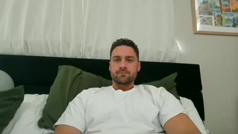 Snapshot of mrthickly818 chatting on 02-13-26, 04:36 mrthickly818 online show from 02-13-26, 04:36