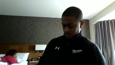 Snapshot of mrthicknlong6 chatting on 01-06-25, 06:41 mrthicknlong6 online show from 01-06-25, 06:41