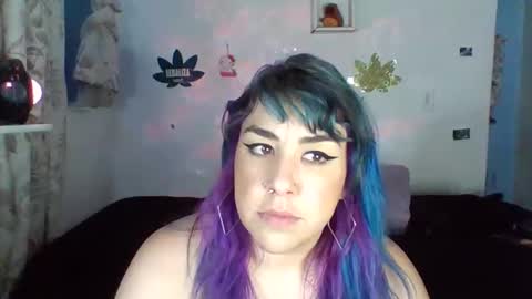 Snapshot of mrvenusx chatting on 11-21-25, 09:02 Mrs Venus online show from 11-21-25, 09:02