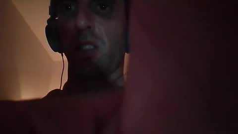 Snapshot of mrwhite017 chatting on 01-27-25, 06:09 Mrwhite017 online show from 01-27-25, 06:09