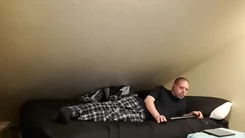 Snapshot of mrxhere chatting on 11-15-25, 04:14 mrxhere online show from 11-15-25, 04:14