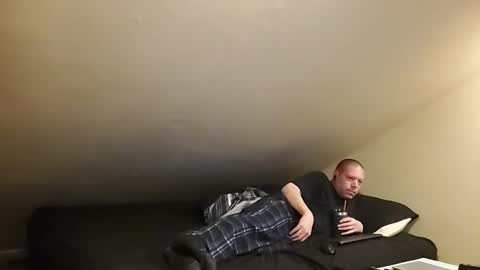 Snapshot of mrxhere chatting on 12-05-25, 07:32 mrxhere online show from 12-05-25, 07:32