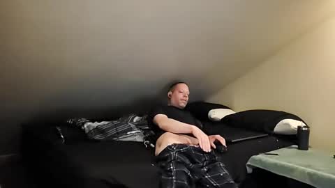 Snapshot of mrxhere chatting on 03-21-26, 05:45 mrxhere online show from 03-21-26, 05:45